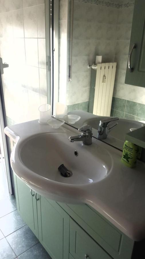 Albenga Sul Mare Famiglie Ed Amici Fino 10 Posti Apartment Exterior photo